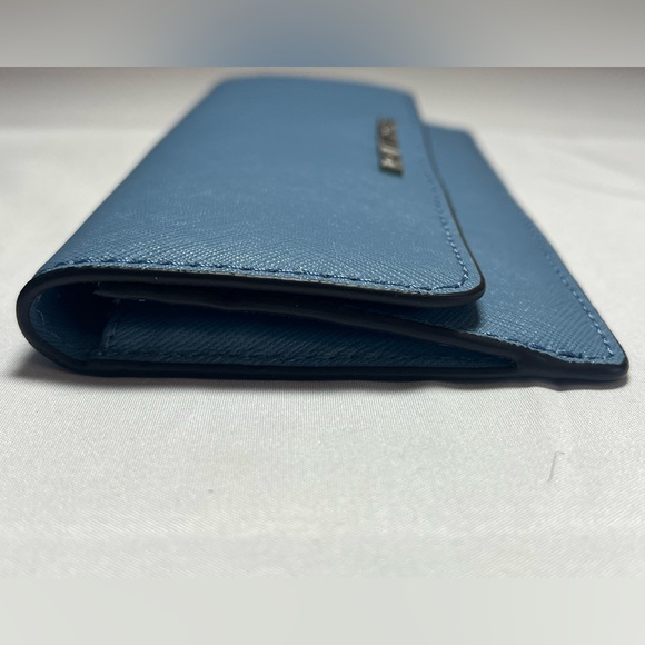 Michael Kors Sky Blue Clutch Wallet - Picture 3 of 9